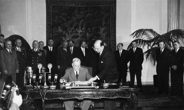Creación del pacto de Varsovia