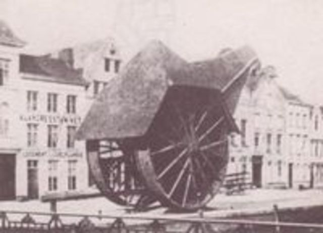 Stationary Harbor Crane