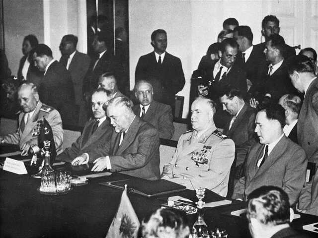 Creación del pacto de Varsovia