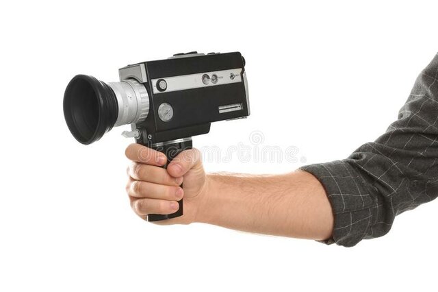 1895: HERMANOS LUMIERE CREACION DE LA CAMARA DE VIDEO PORTABLE LLAMADO CINEMATOGRAFO