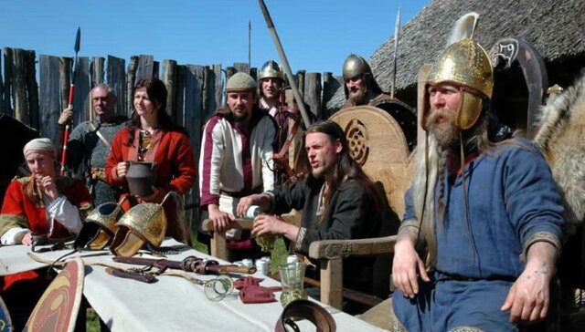 PROHIBICIÓN DE CULTOS PAGANOS