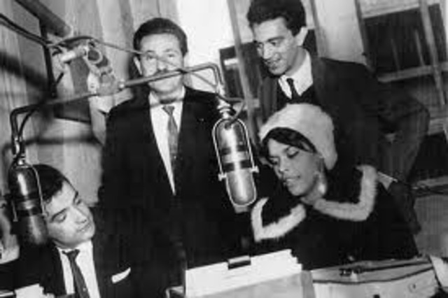 géneros radiales comenzaron a desaparecer