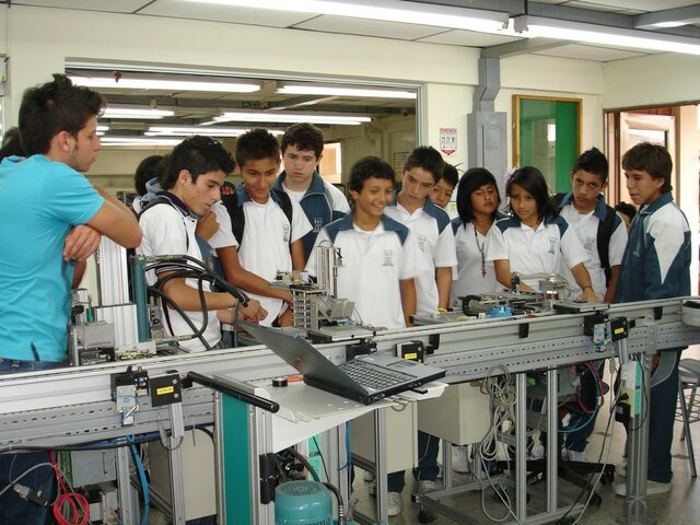 Estudiantes de colegio