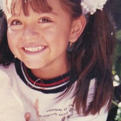 Timeline: BIOGRAFIA ESTUDIANTE THALIA LIZETH