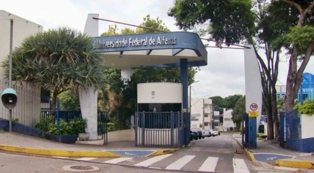 INICIEI MEUS ESTUDOS NA UNIFAL COMO ALUNA NÃO REGULAR