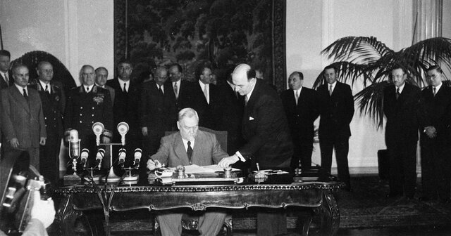 Creación del pacto de Varsovia