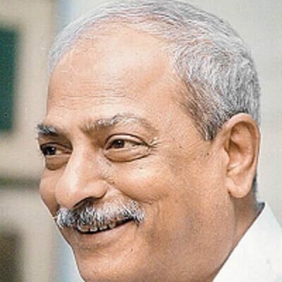 Mahesh Elkunchwar: Wada Chirebandi