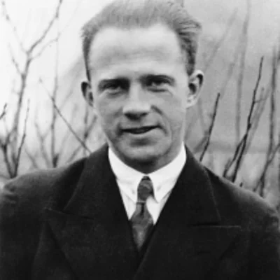 Timeline: Werner Heisenberg
