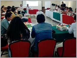 ACTUALIZACIÓN Y CAPACITACIÓN PARA MAESTROS EN SERVICIO.