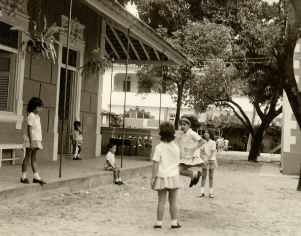 Fundou junto a outros educadores o Instituto Capibaribe.