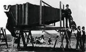 La primera cámara fotográfica