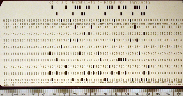 Primera tarjeta perforadora