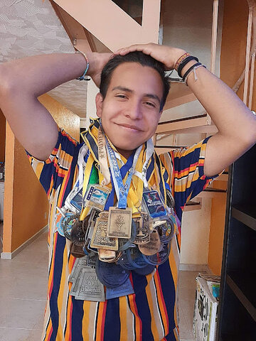 Buen día, contigo <3