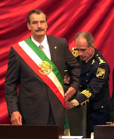 Primeros pasos a la democracia