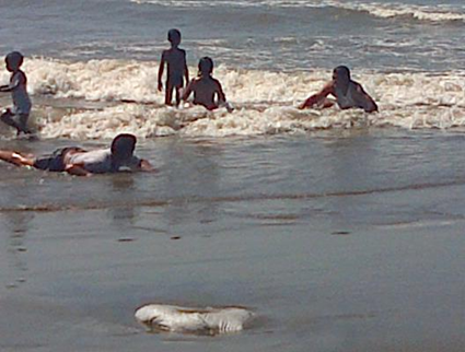 I SWAM IN THE RODADERO BEACH