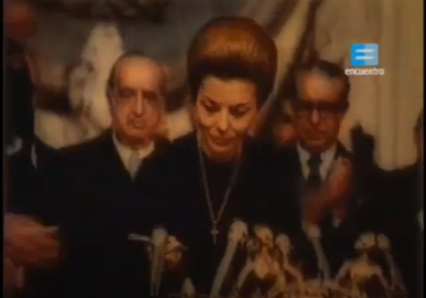 Poder Ejecutivo queda en manos de María Estela Martínez de Perón