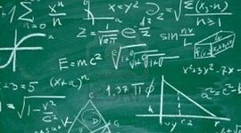 Timeline: Aportes De Matemáticos, Físicos y Químicos