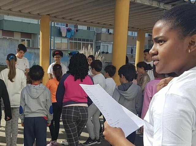 NÃO CONFINAR A LEITURA!