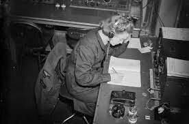 ERA DE LA COMUNICACION ELECTRONICA