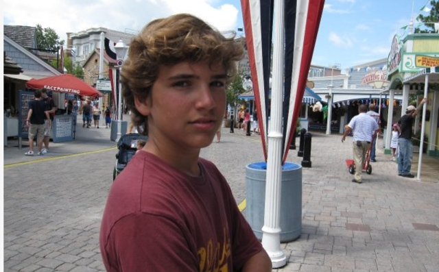 Nick starts high school and enlists for the rowing team