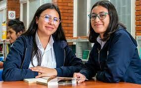 ESCUELA NORMAL DE SEÑORITAS