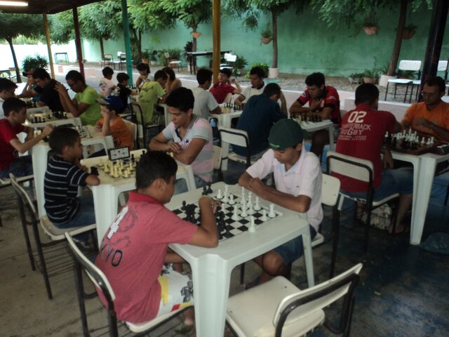 Aprendi a jogar xadrez