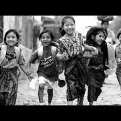 Timeline: HISTORIA DE LA EDUCACION MEDIA EN GUATEMALA