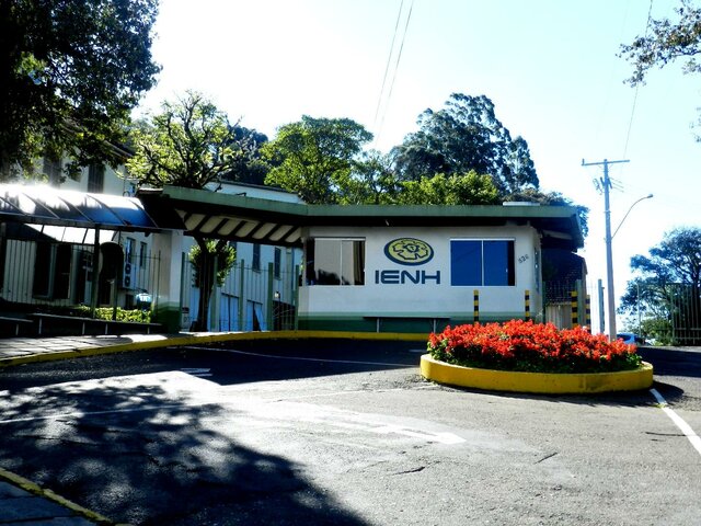 started studying at fundação