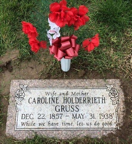 Death of HOLDERREITH Caroline