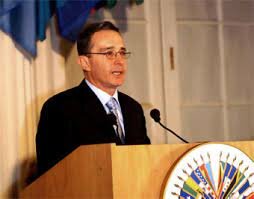 PRESIDENCIA DE ALVARO URIBE