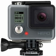 El año 2004, lanzó la primera versión comercial de GoPro. Este primer modelo todavía estaba basado en cámaras de 35 mm que se dedicaba a importar de la China y que después modificaba  y las vendía por treinta dólares.