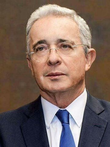 2002 al 2010 Gobierno de Álvaro Uribe Vélez