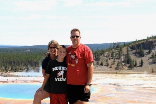 Yellowstone National Park and Mount Rushmore Trip