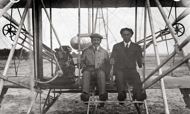 Wright brothers first flight