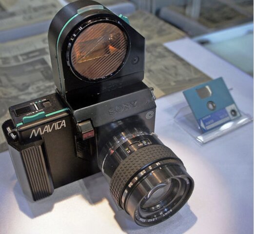 Sony Mavica.
