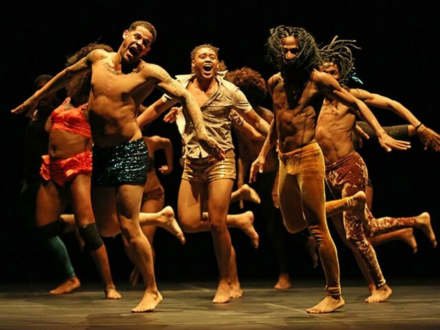 DANÇA CONTEMPORÂNEA