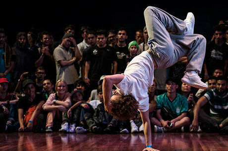 GÉNEROS ATUAIS- RAP