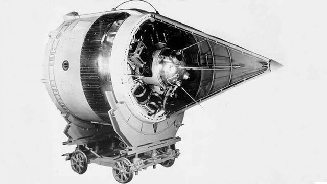 Primera nave espacial