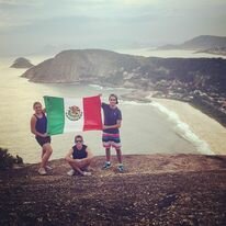 Viajo a Argentina,Brazi y Colombia para poder trabajar y conocer