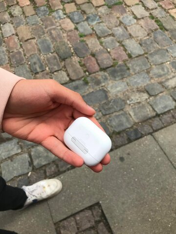 Airpods