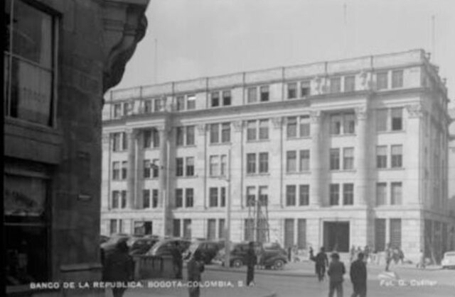 Obras que contribuyeron al desarrollo del país