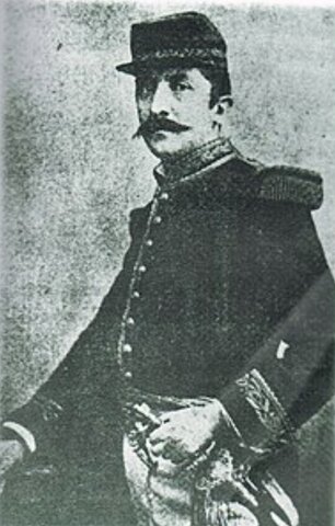 Reyes entrego el poder