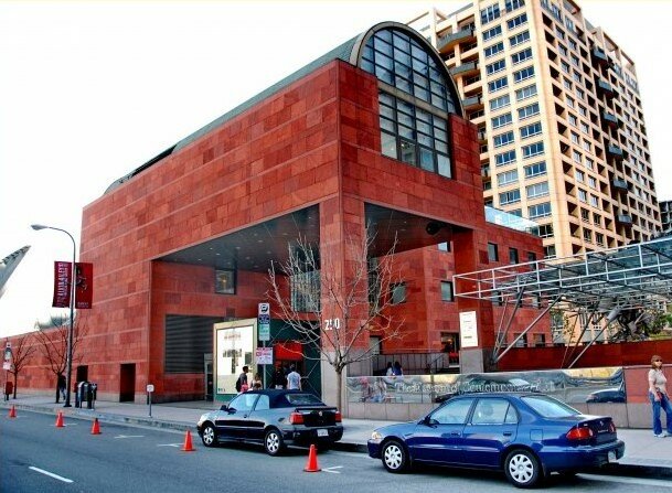 Arata Isozaki, Museum of Contemporary Art (Architechture)