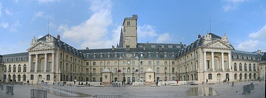 Palacio de los duques de Borgoña. (Dijon).