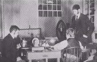 Primera aplicación médica de los Rayos X