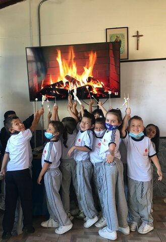 Una maestra partida a la mitad