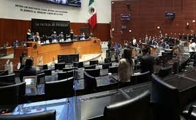 Se llevó a cabo una reunión de la Comisión de Puntos Constitucionales del Senado de la República