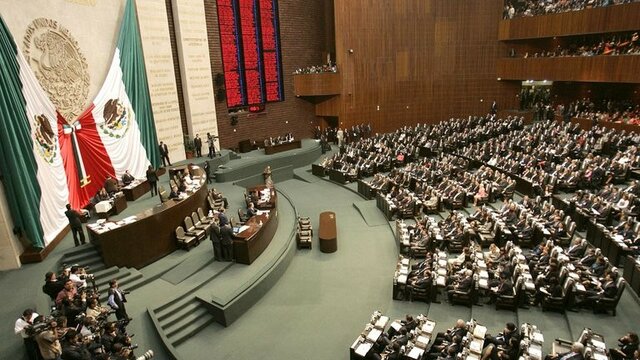 La Camara de Senadores emite la declaratoria de aprobación del proyecto de decreto