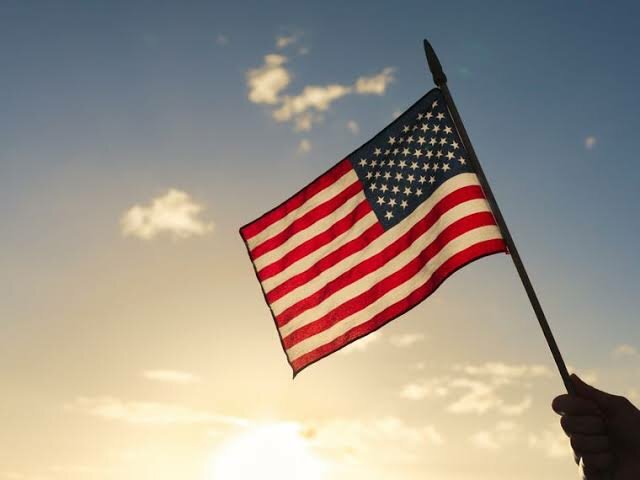 ESTADOS UNIDOS.