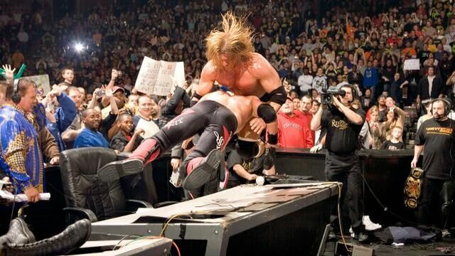 WWE New Year's Revolution